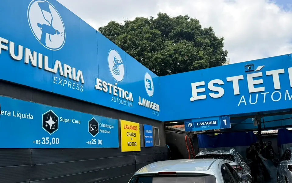 Fachada da Funilaria Express e da Estética Automotiva da Care